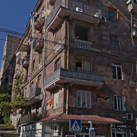 Apartment 20 Saryan Yerevan Exterior foto