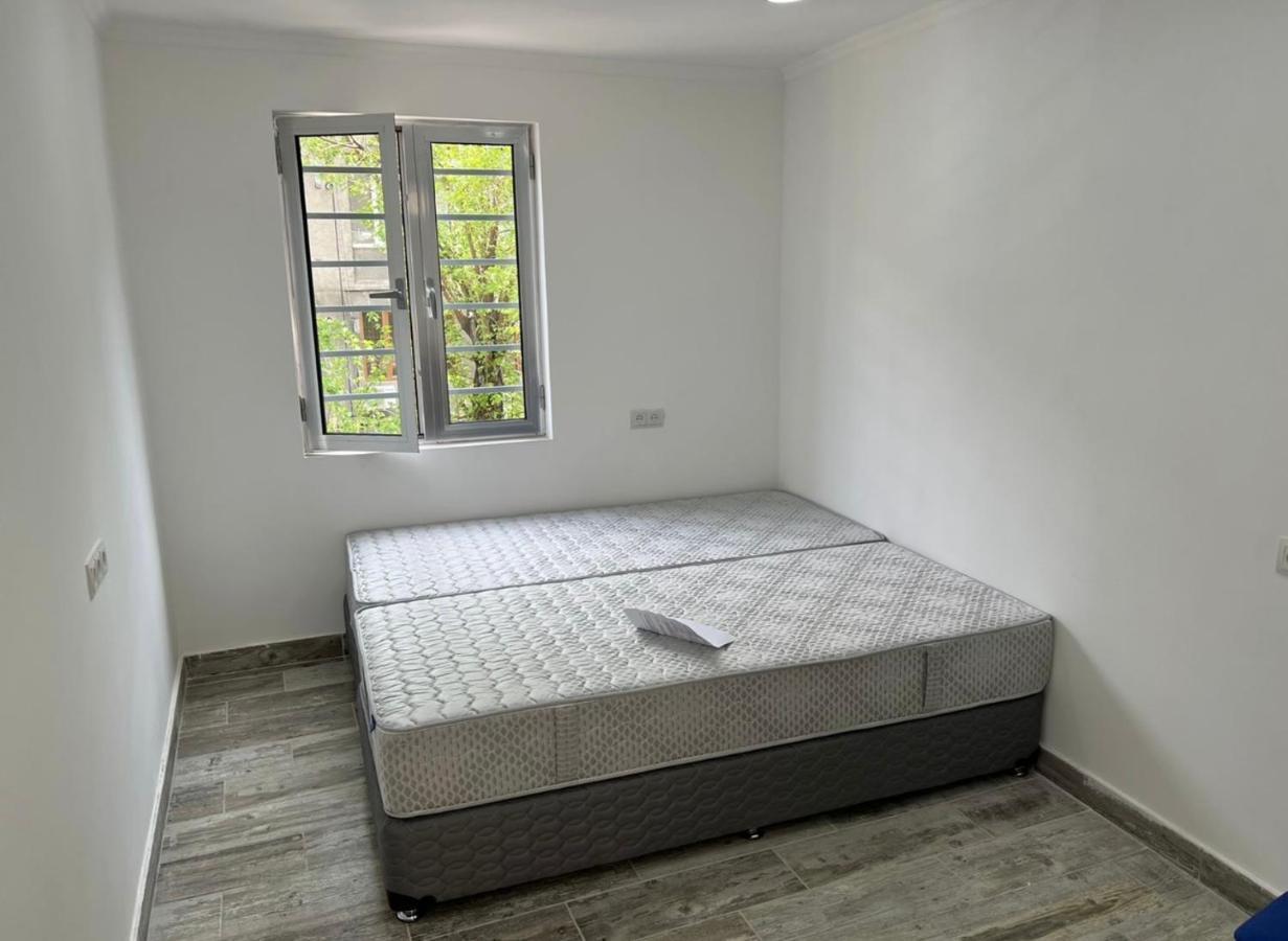 Apartment 20 Saryan Yerevan Exterior foto